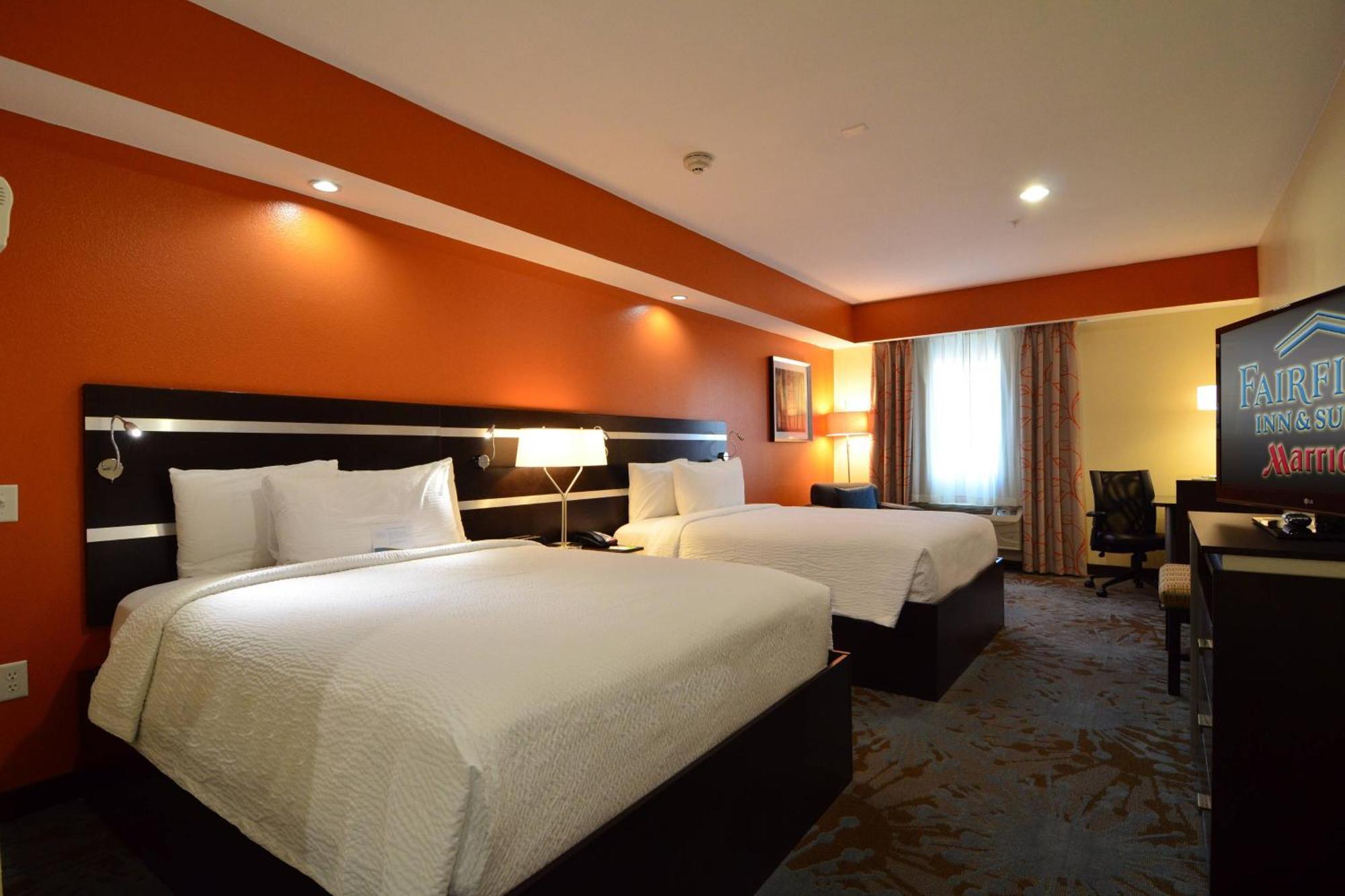 Fairfield Inn And Suites By Marriott North Spring Dış mekan fotoğraf