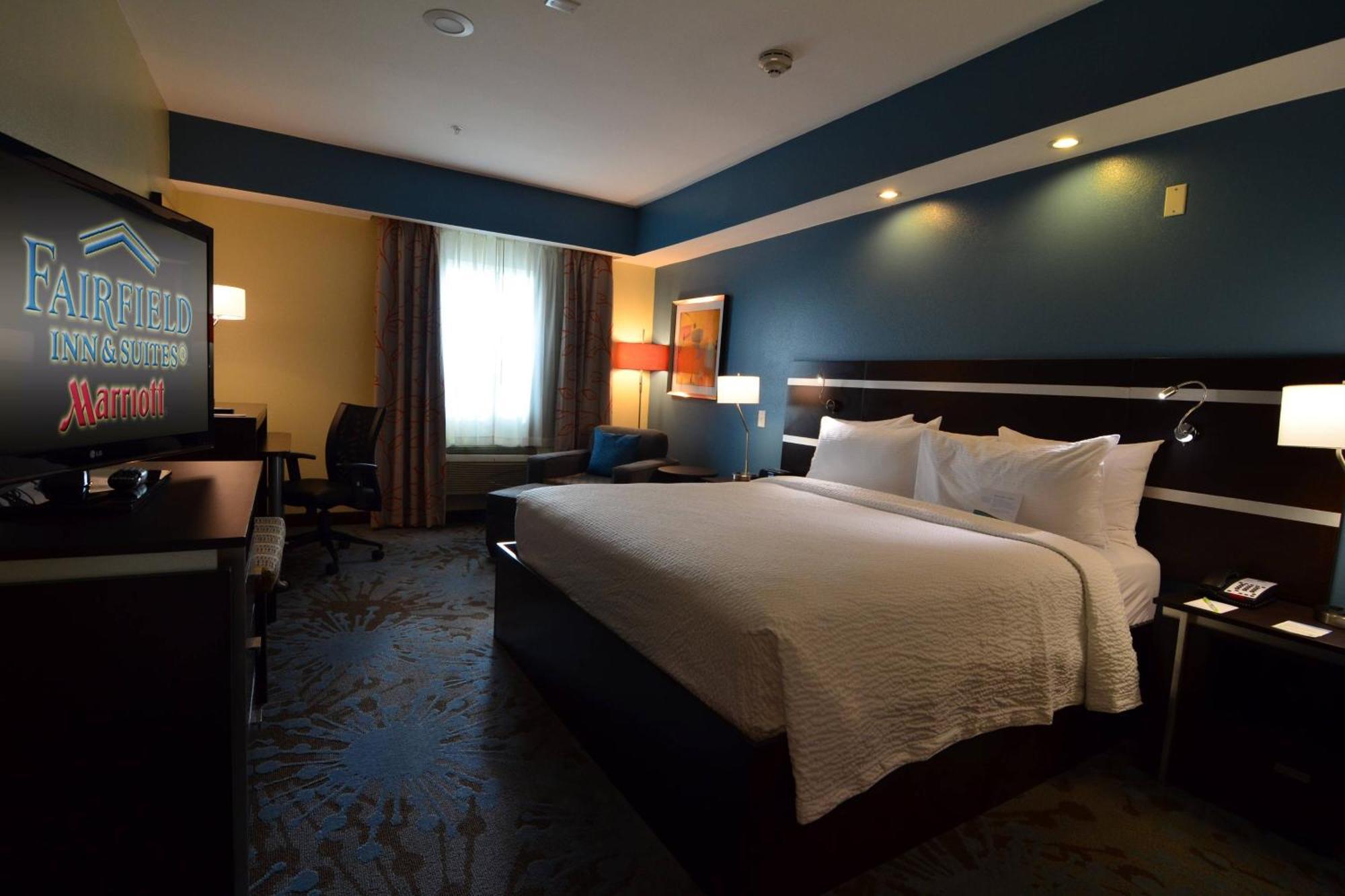 Fairfield Inn And Suites By Marriott North Spring Dış mekan fotoğraf